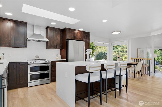 4521 146th Avenue SE, Bellevue, WA 98006