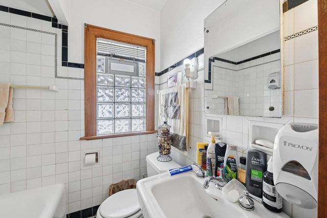 2752 60th STREET, Milwaukee, WI 53210