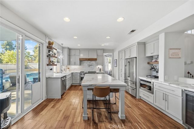 43391 Calle Carabana, Temecula, CA 92592