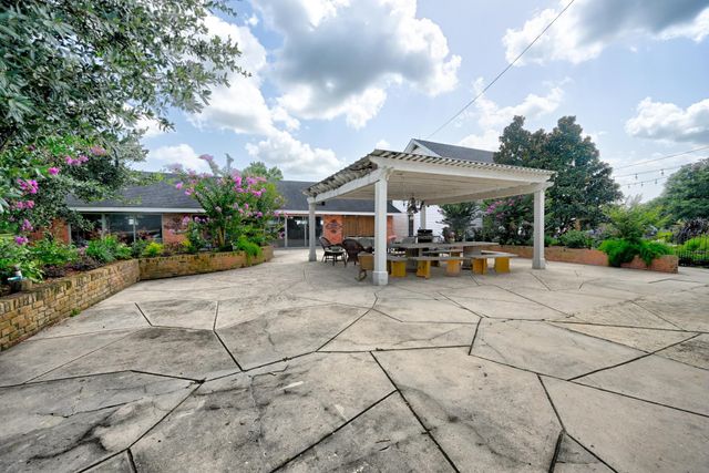 2123 St. Mary Highway, Thibodaux, LA 70301