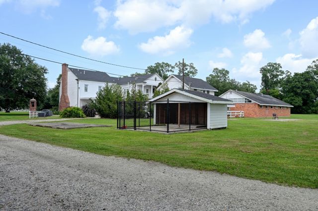2123 St. Mary Highway, Thibodaux, LA 70301