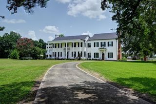 2123 St. Mary Highway, Thibodaux, LA 70301