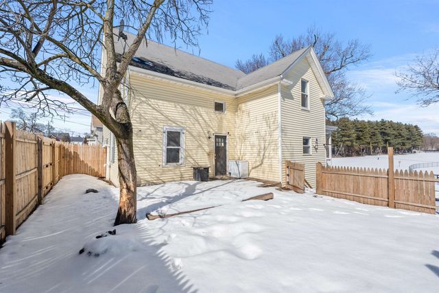 14 Artillery Lane A, Nashua, NH 03064