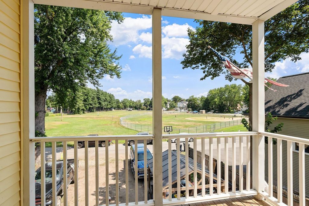 14 Artillery Lane A, Nashua, NH 03064