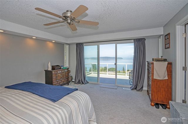 96 Kim Court, Steilacoom, WA 98388