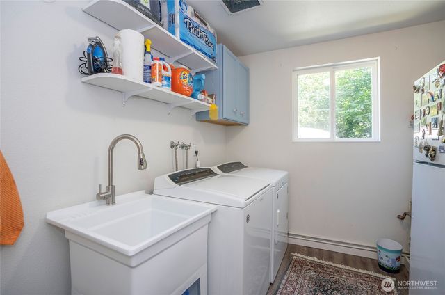 96 Kim Court, Steilacoom, WA 98388