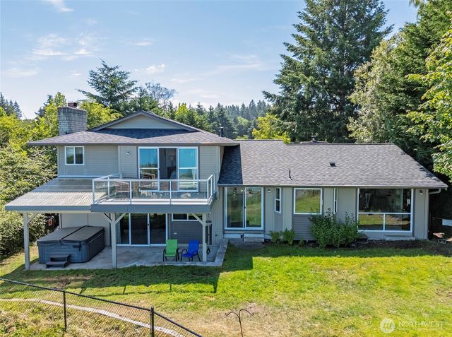 96 Kim Court, Steilacoom, WA 98388