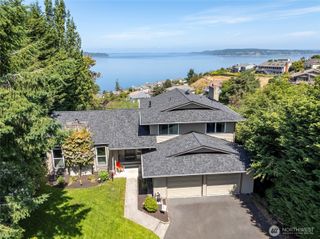 96 Kim Court, Steilacoom, WA 98388
