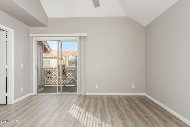 1633 E LAKESIDE Drive 67, Gilbert, AZ 85234