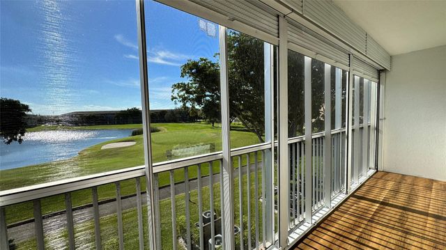 300 SW 134TH WY 304E, Pembroke Pines, FL 33027