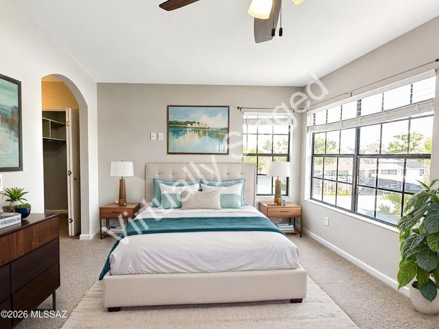 6415 N Tierra de las Catalinas Apt 38, Tucson, AZ 85718