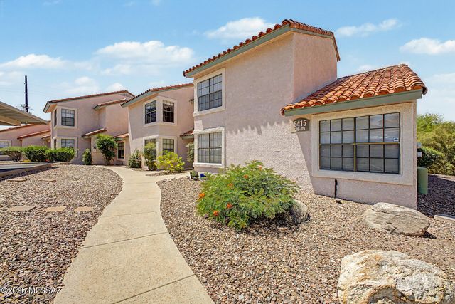 6415 N Tierra de las Catalinas Apt 38, Tucson, AZ 85718