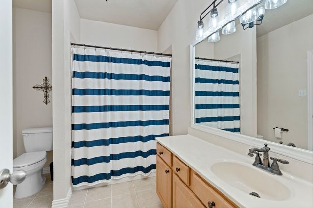 11701 Cambria Court, Fort Worth, TX 76008