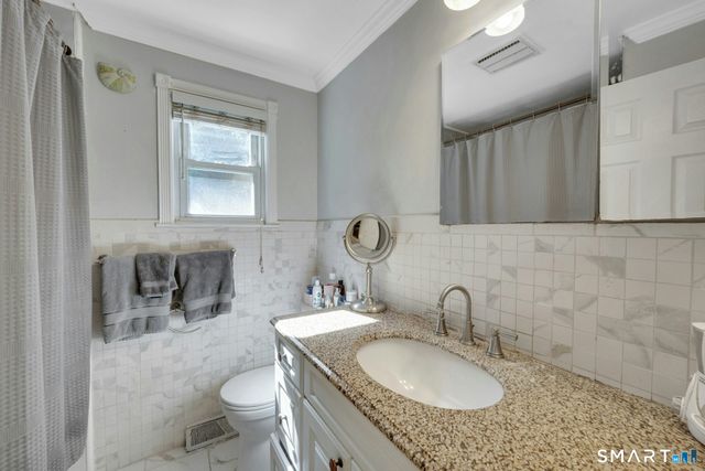 52 London Lane, Stamford, CT 06902