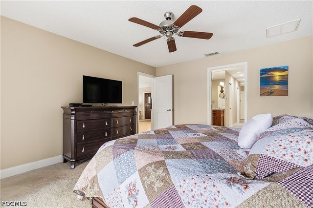 2018 SE 29th ST, Cape Coral, FL 33904