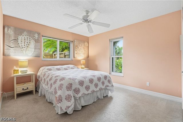 2018 SE 29th ST, Cape Coral, FL 33904