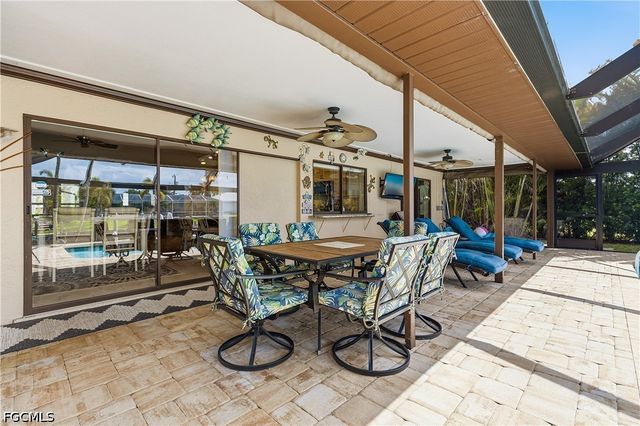 2018 SE 29th ST, Cape Coral, FL 33904