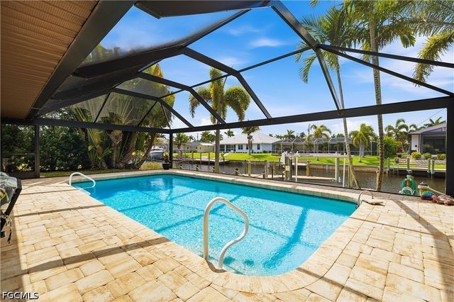 2018 SE 29th ST, Cape Coral, FL 33904