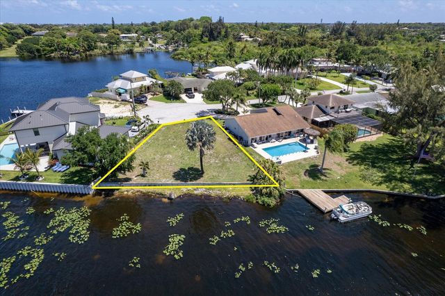 6535 Paul Mar Drive, Lake Worth, FL 33462