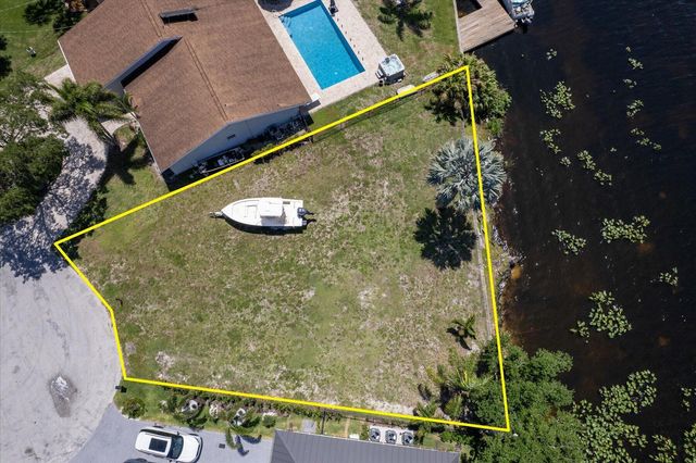 6535 Paul Mar Drive, Lake Worth, FL 33462