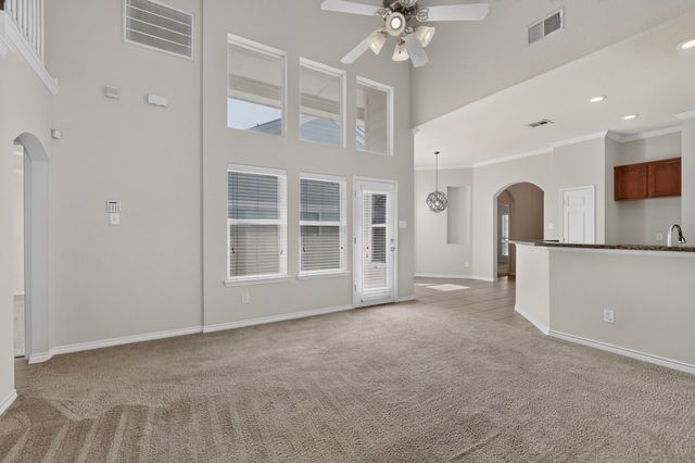 1024 Charleston Lane, Savannah, TX 76227