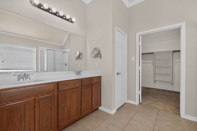 1024 Charleston Lane, Savannah, TX 76227