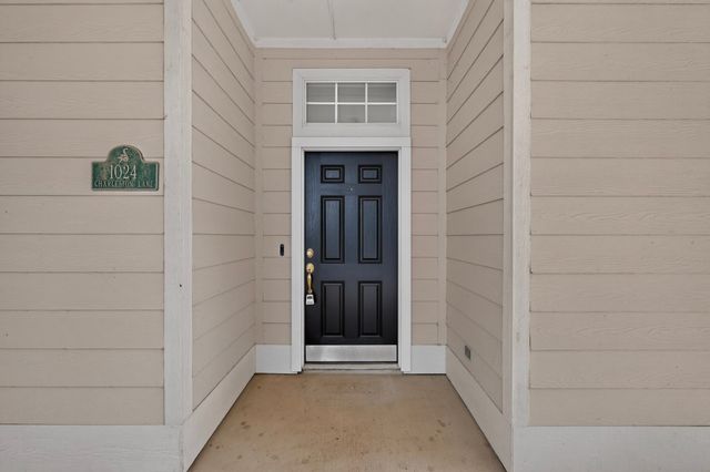 1024 Charleston Lane, Savannah, TX 76227