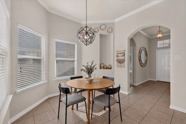 1024 Charleston Lane, Savannah, TX 76227