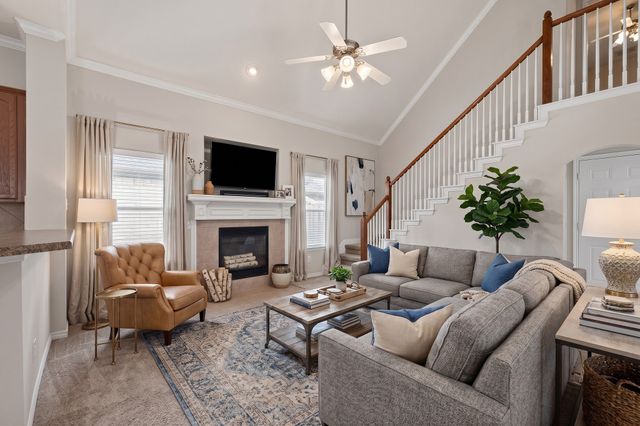 1024 Charleston Lane, Savannah, TX 76227