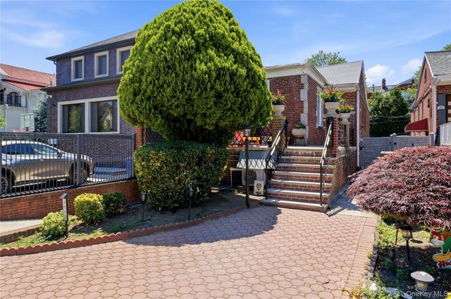 4082 Ocean Avenue, Brooklyn, NY 11235