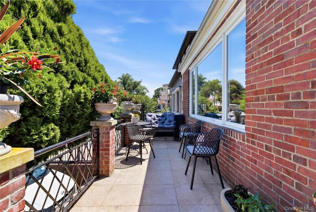 4082 Ocean Avenue, Brooklyn, NY 11235