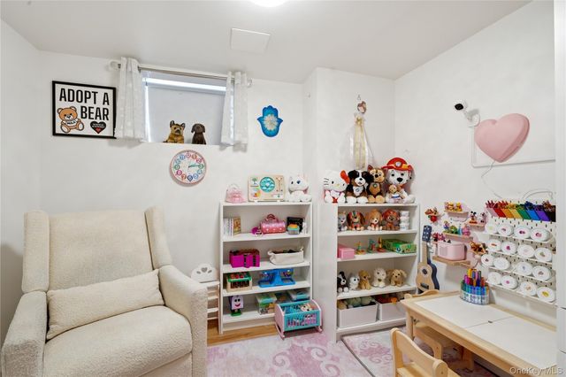 4082 Ocean Avenue, Brooklyn, NY 11235