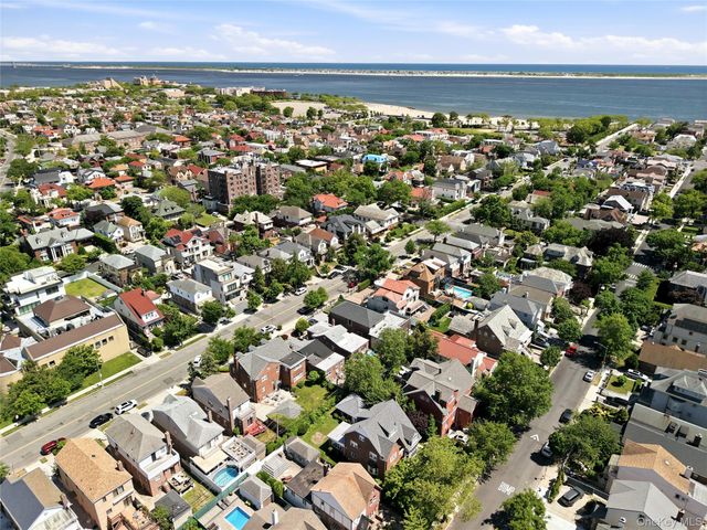 4082 Ocean Avenue, Brooklyn, NY 11235