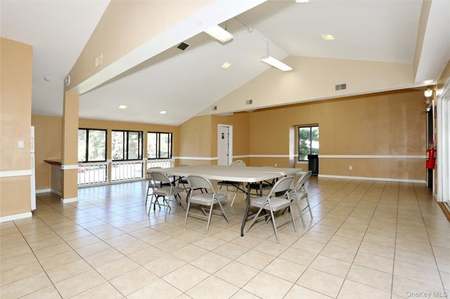 5 Secora Road F7, Spring Valley, NY 10977