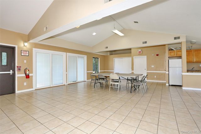 5 Secora Road F7, Spring Valley, NY 10977