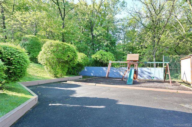 5 Secora Road F7, Spring Valley, NY 10977