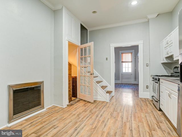 112 FAIRMOUNT AVE, Philadelphia, PA 19123