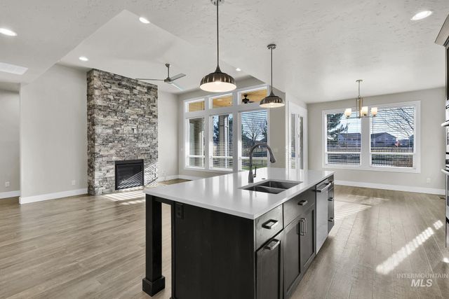 1001 E Andes Drive, Kuna, ID 83634