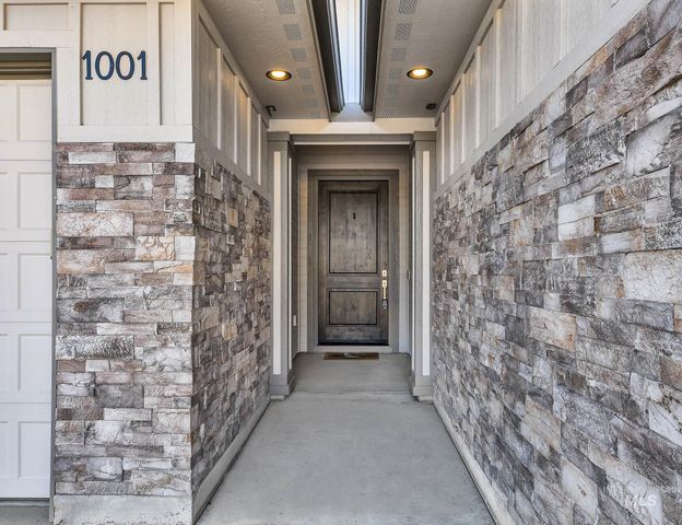 1001 E Andes Drive, Kuna, ID 83634