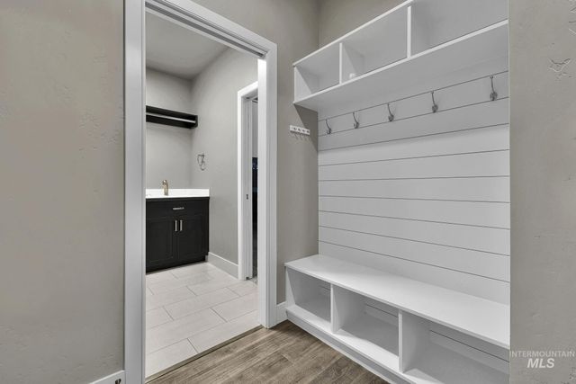 1001 E Andes Drive, Kuna, ID 83634