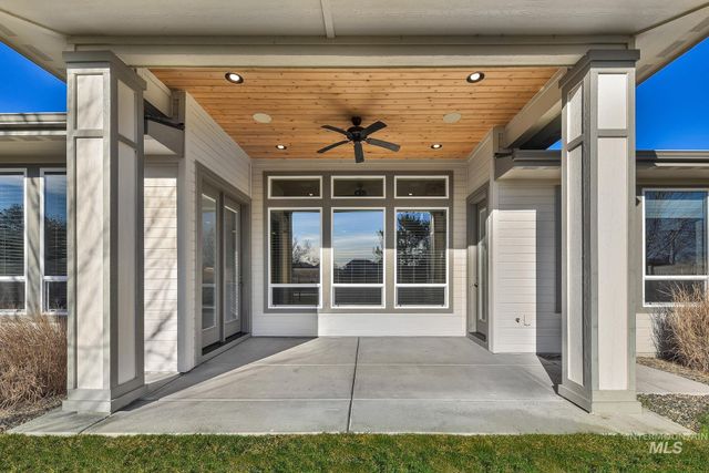 1001 E Andes Drive, Kuna, ID 83634