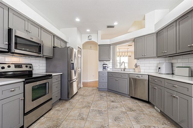 15735 CEDAR ELM TERRACE, Land O Lakes, FL 34638