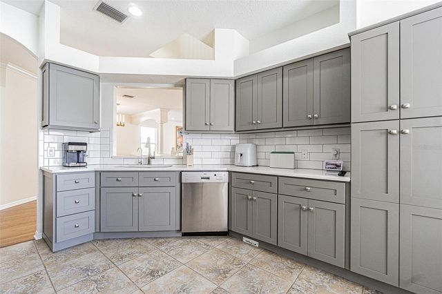 15735 CEDAR ELM TERRACE, Land O Lakes, FL 34638