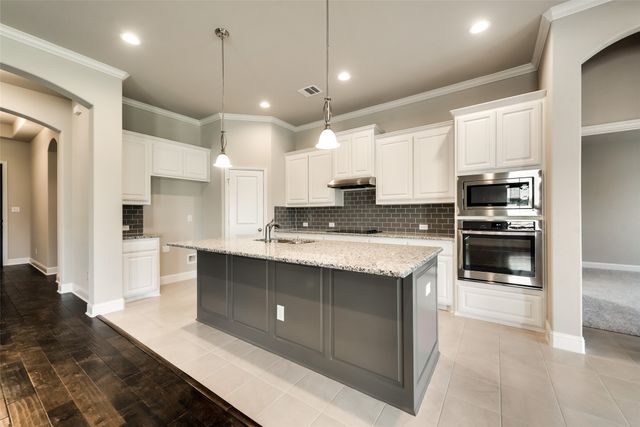 3610 Worthington Drive, Midlothian, TX 76065