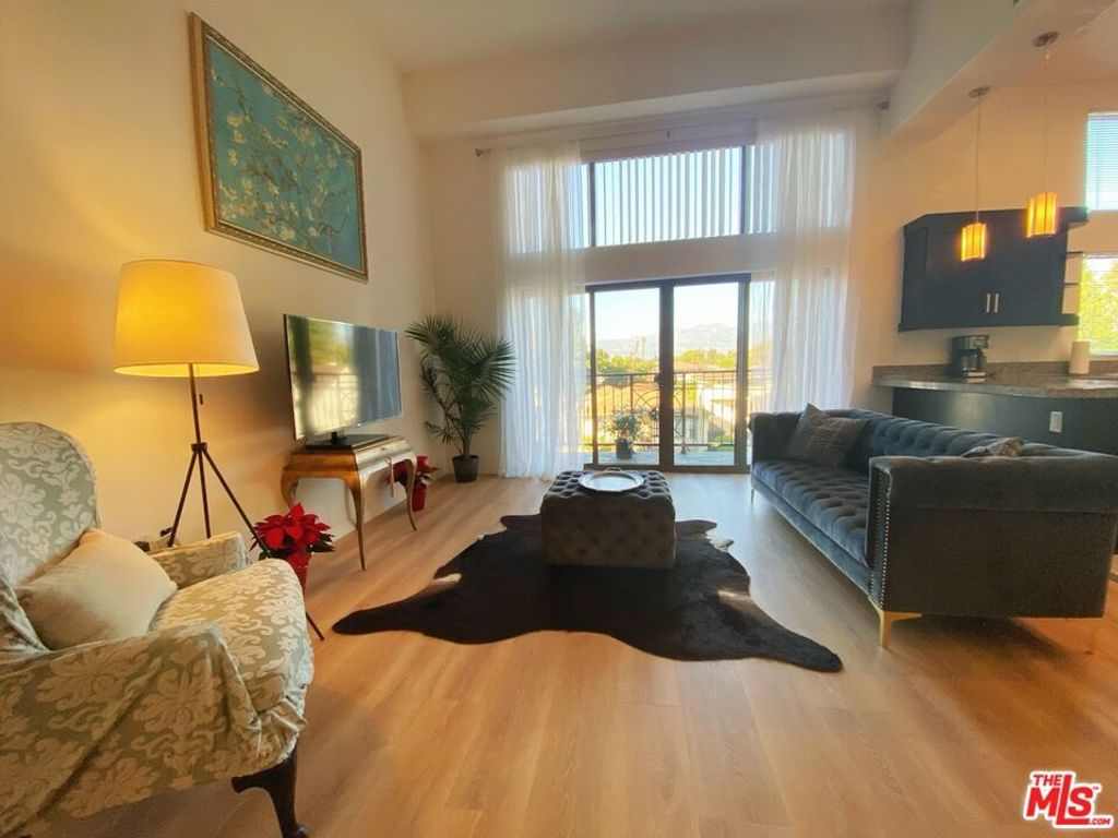 600 N Atlantic Boulevard 207, Monterey Park, CA 91754