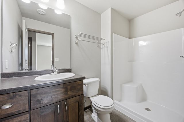 1125 29th Avenue W, West Fargo, ND 58078