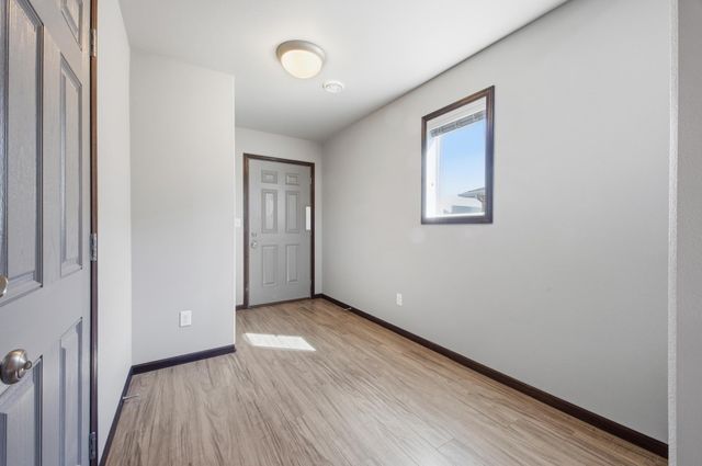 1125 29th Avenue W, West Fargo, ND 58078