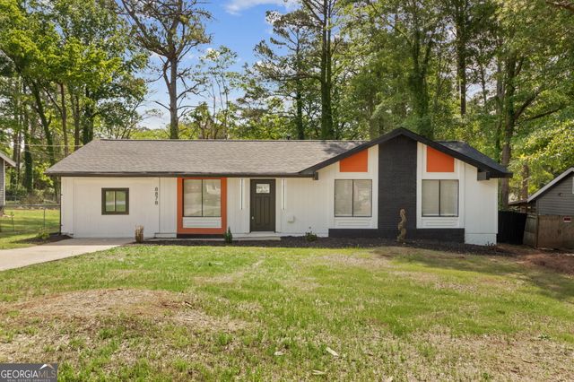 8878 Burnham Way, Jonesboro, GA 30238