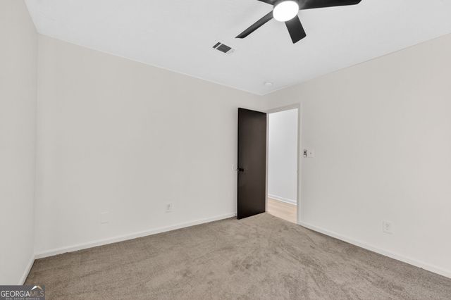 8878 Burnham Way, Jonesboro, GA 30238