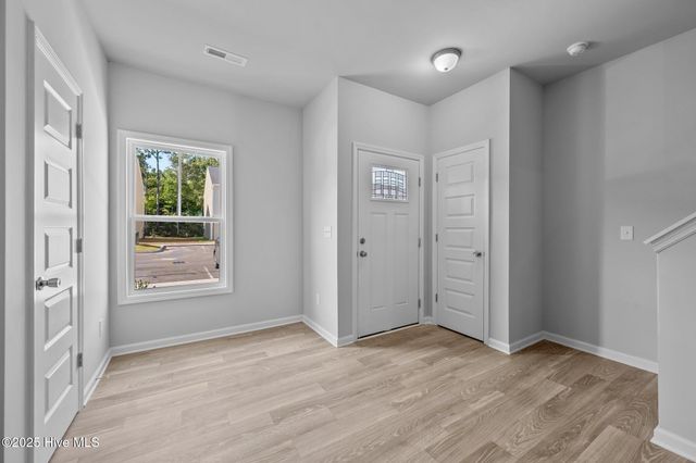 175 Buckhorn Avenue, Holly Ridge, NC 28445